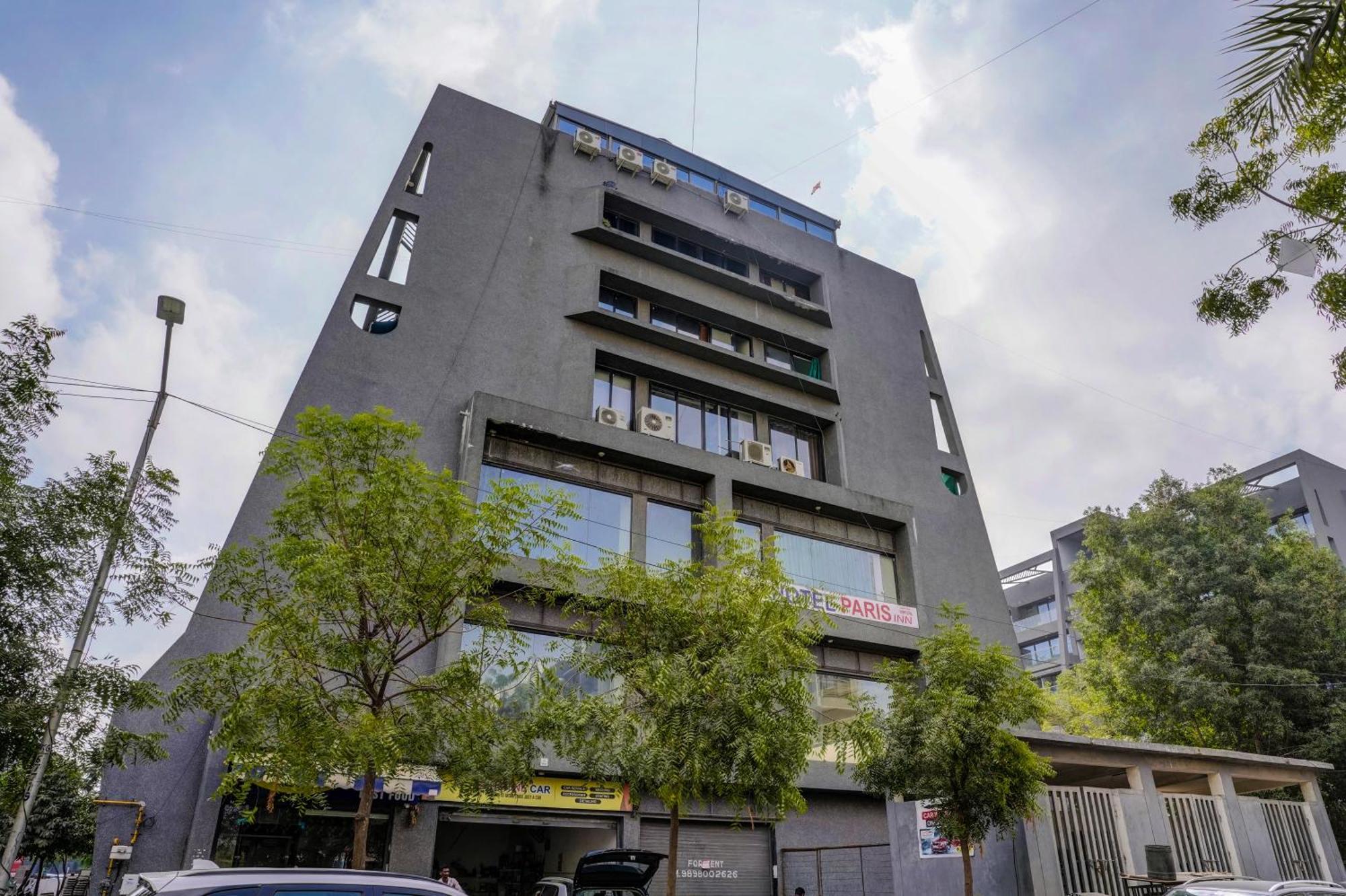 Hotel Paris Plaza Ahmedabad Buitenkant foto